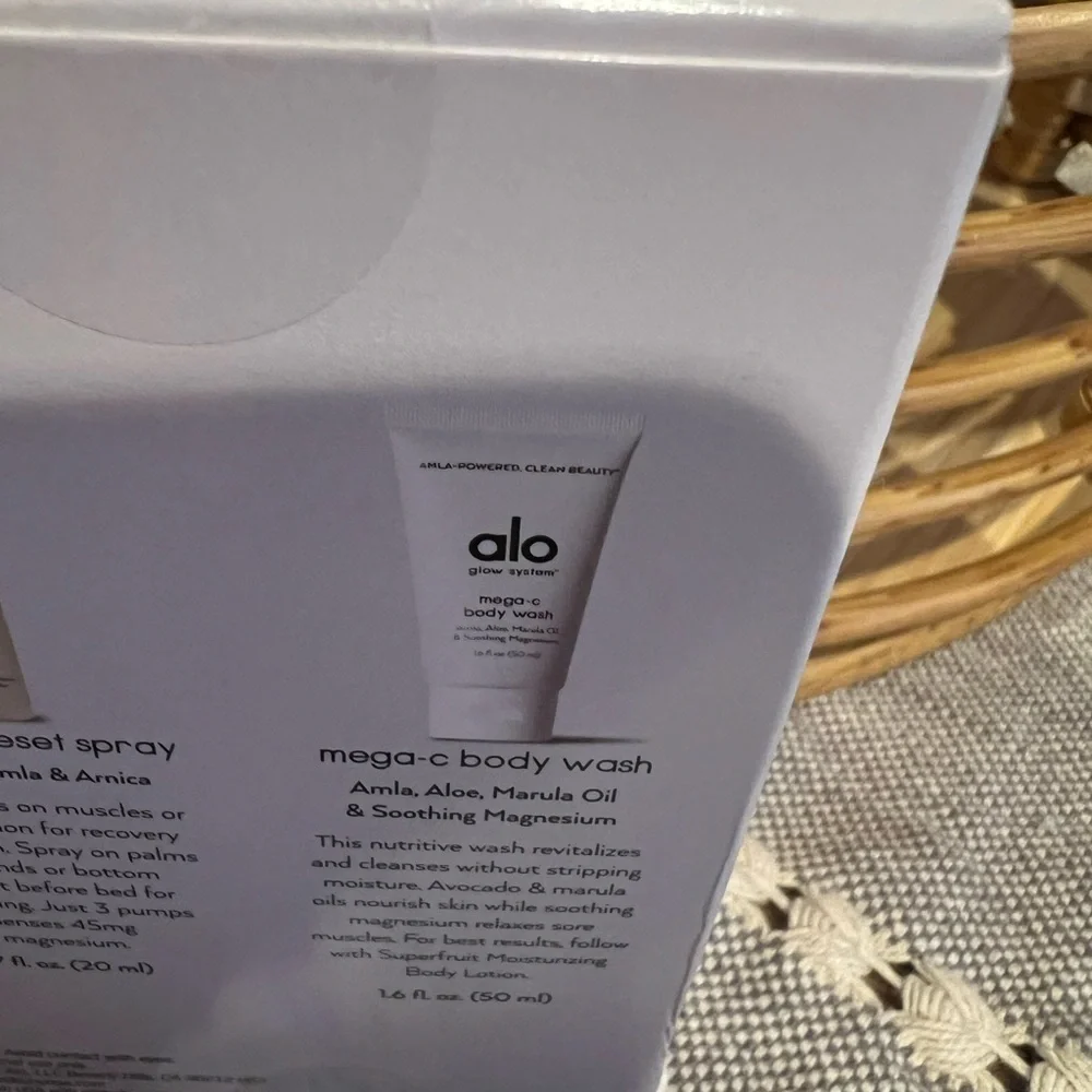 ALO Yoga Best-Seller Mini Duo - Glow System, NIB, unopened.